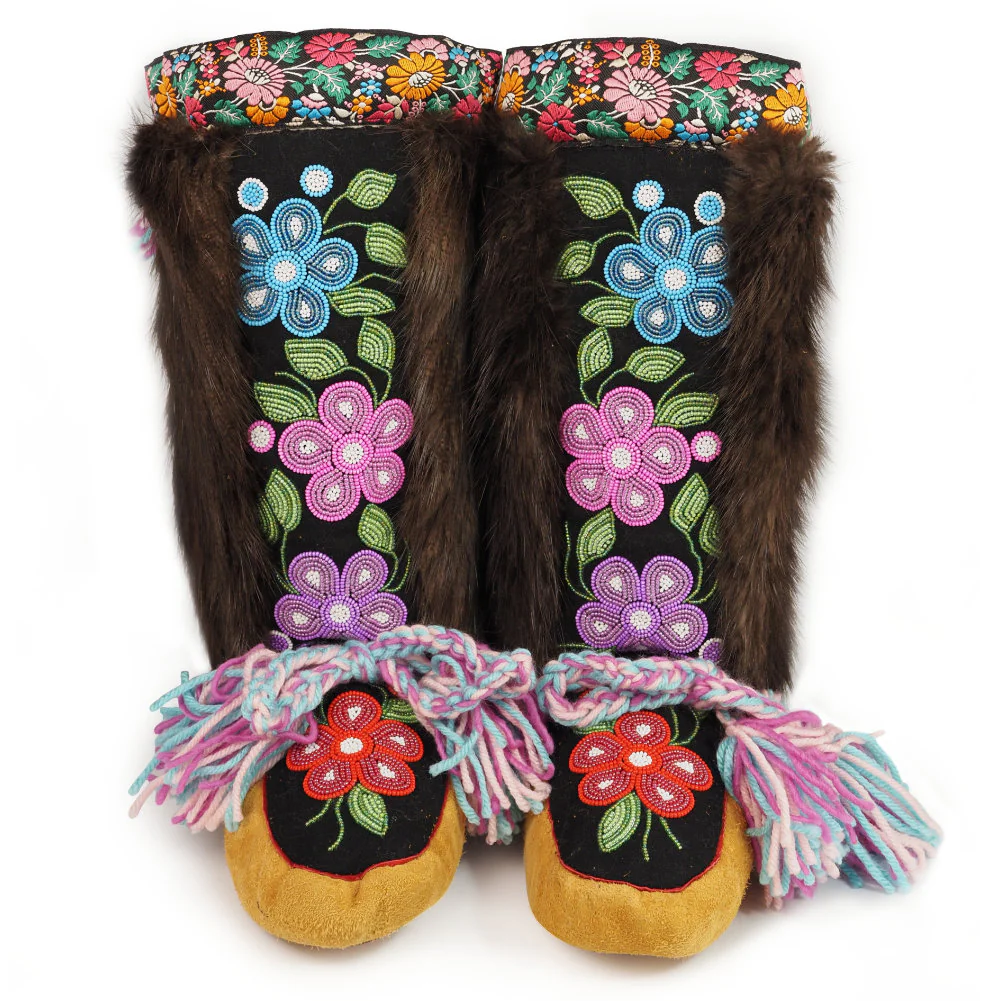 Karen Nicloux Ladies 8 Mukluks